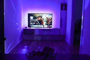 Matisse No3 - One Bedroom Apartment With Balcony