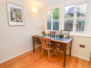 Royal Oak Cottage