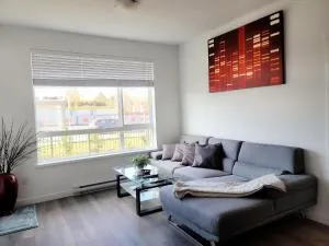 Private Room and Washroom in Surrey - Alluvia