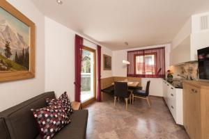One-Bedroom Apartment with Balcony room in Alpin Sport