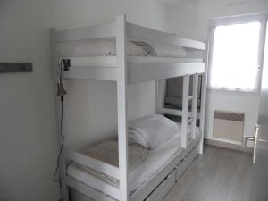 REF 122 Appartement 4 pièces pour six personnes avec piscine et cours de tennis Port Crouesty ARZON