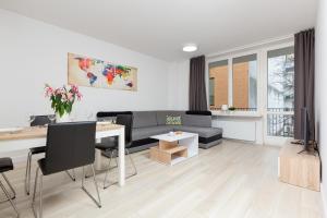 City Center Apartments Hoża by Noclegi Renters