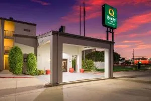 Quality Inn Tulsa Central - Eufaula