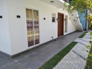 GOLDEN VILLA - 3hvězdičkové hotely ve městě Ambalangoda