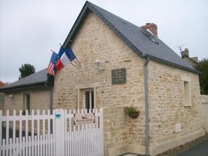 Maisons de vacances Maison de la Liberation 6 Juin 1944 OMAHA BEACH : photos des chambres