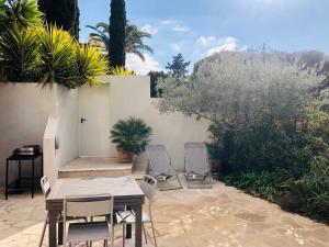 Appartements Calanque : photos des chambres