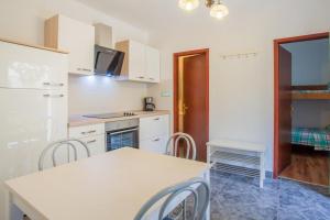 Apartment CRES 4249-2 