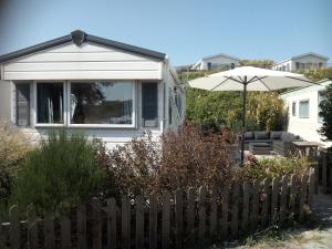 CHALETS IN THE DUNES nearby the beach