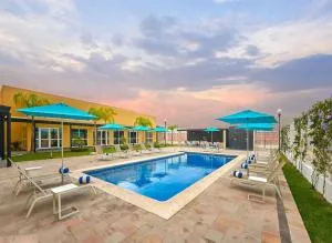 Hotel Best Place Express - 萨莫拉-德伊达尔戈