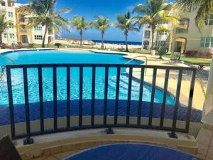 Haudimar PH Beachfront Apt 4BR/3Bath - Rafael Hernandez