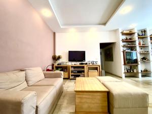 VoyageVip - Copacabana 03 quartos proximo ao Metro