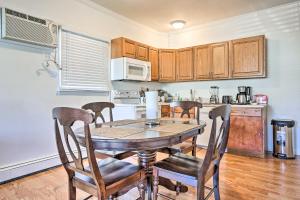 Charming Long Island Apartment with Free WiFi!