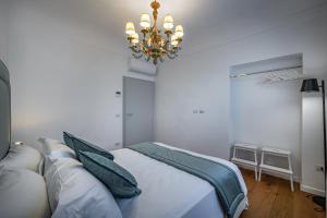 JCL first apt in the hearth of Florence