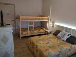 Hotels Hotel Armony : Suite 2 Chambres