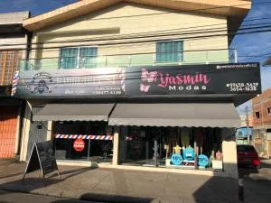 Apartamento bem localizado na Av.Principal - Parque das Laranjeiras