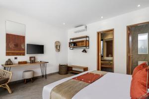 Villa Waterfall by BaliSuperHost