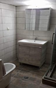 Nea peramos apartment Up to 8 person