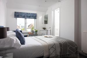 Economy Double Room room in Gyllyngvase House