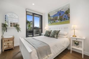 Luxury African themed apartment☆10min to MCG & Swan St☆On-site Parking☆Balcony☆Rooftop deck☆Gym☆