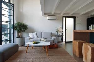 Corfu Town Stylish Twin Apartment