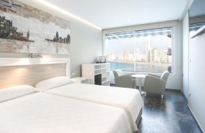 Superior Twin Room with Sea View room in Hotel Benikaktus
