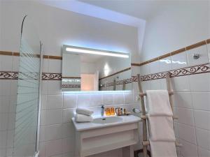 Hotels Hotel Les Vieilles Tours Rocamadour : photos des chambres