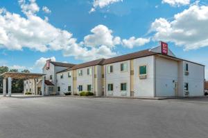 Econo Lodge Belle Fourche