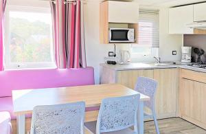 Campings Camping Kevano Plage : photos des chambres