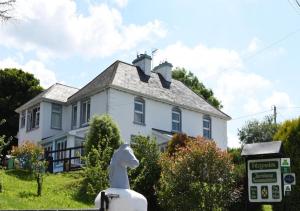 Fitzgeralds Farmhouse Accommodation V94 YY47