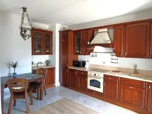 Apartament Kwiatowy klimatyzowany - 波尔科维采