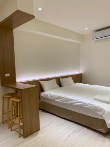 Phòng Giường Đôi Có Phòng Tắm Riêng (Double Room with Private Bathroom)