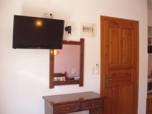SKIATHOS STUDIOS
