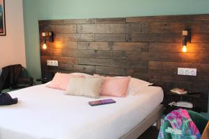 Hotels LOGIS Hotel St Sylvestre : photos des chambres