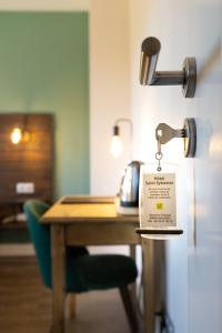 Hotels LOGIS Hotel St Sylvestre : photos des chambres