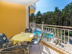 Apartment Villa Anna-2 by Interhome 