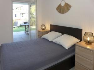 Apartment Les Calanques de Saint Aygulf by Interhome