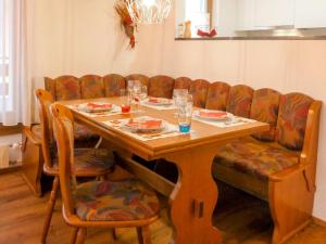 Apartment Mont-Blanc-2 by Interhome