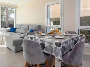 Holiday Home Malibu Beach by Interhome