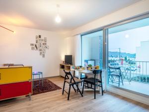 Studio Trouz Ar Mor-3 by Interhome