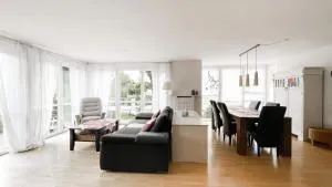 hirsch in pink - wohnen wie zuhause - Klosterlechfeld