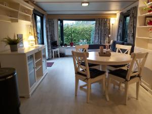 Gezellig familie chalet tot 6 personen op de Veluwe Bungalowpark De Kern