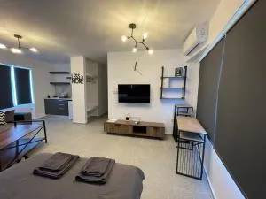Mr. Studio in Ortakoy , North Nicosia + wifi + netflix - Geunyeli