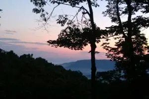 Pisgash Cottage - Cedar Mountain