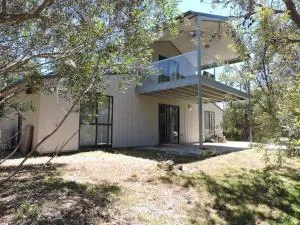 Paradise on The Boulevard - 90 Mile Beach Holiday Home - Seaspray