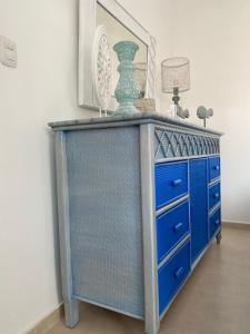 BEAUTIFUL CONDO , 2BDR, 10 Min DRIVING FROM THE AIRPORT AND BEACH BY CAR