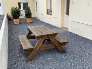 Maisons de vacances Gite Velle-sur-Moselle, 3 pieces, 5 personnes - FR-1-584-178 : photos des chambres