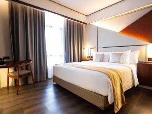 Rayz UMM Hotel Malang - Sengkaling