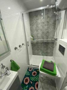 Kiry Apartment