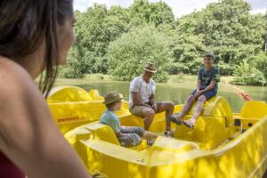 Campings Mobil-Home 4 etoiles avec piscine proche de Blois : photos des chambres