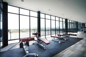 Francesco Suite - Trefoil Setia Alam-Near Setia City Mall & Setia Convention Centre